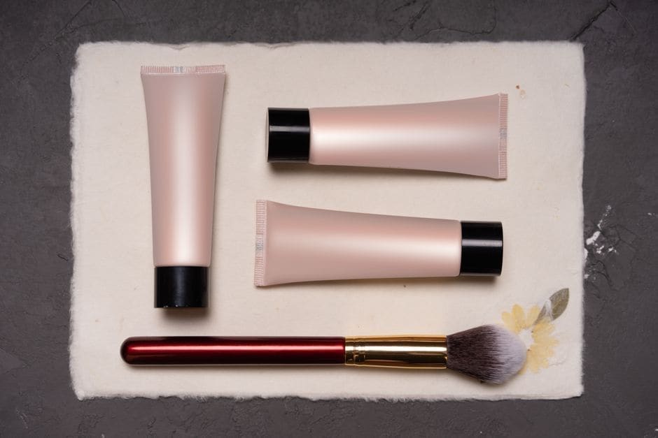 Makeup Expiry: When to Actually Throw It Out
